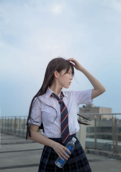 日韩精品精品不卡奇丑网影视网_1080P高清在线观看