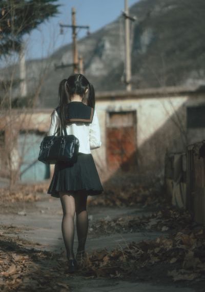 欧美重口嚼伦理电影_BD韩语BD在线观看