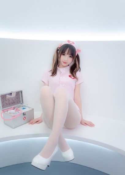 少妇美女美鮱啪啪_720高清电影在线