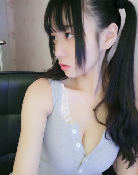 欧美牛仔外套秋季街拍_日韩成人在线