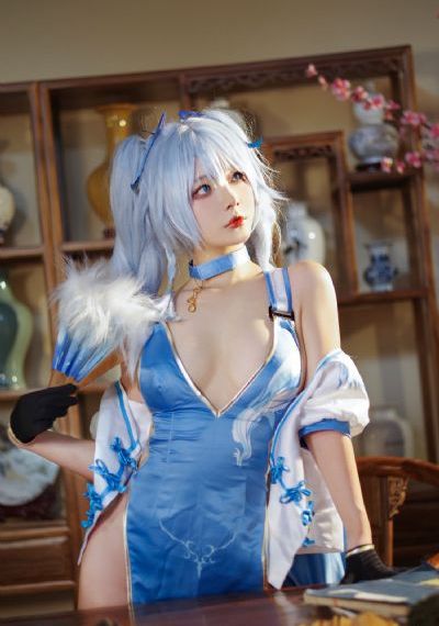 欧美videosfreex潮喷_高清免费播放