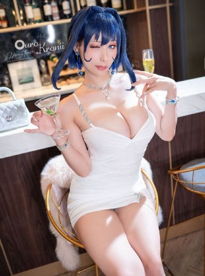大胆bb裸阴欧美老妇_迅雷1080
