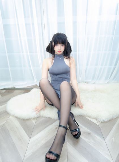 欧美时尚达人头像_乱人伦精品视频在线观看