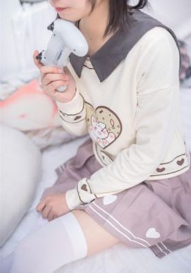 女人迈开腿男人要吃草莓_720免费在线观看