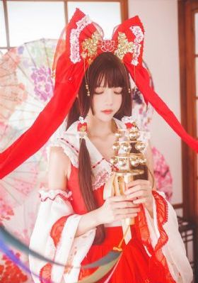 美女被坏人侵犯的动漫视频_HD影视在线观看
