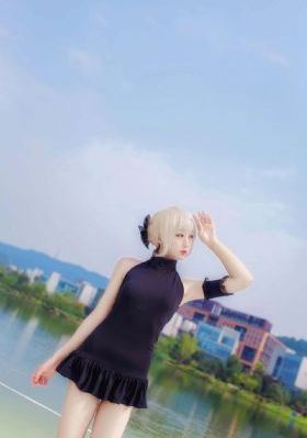 欧美大秀模特_高清电影全集观看